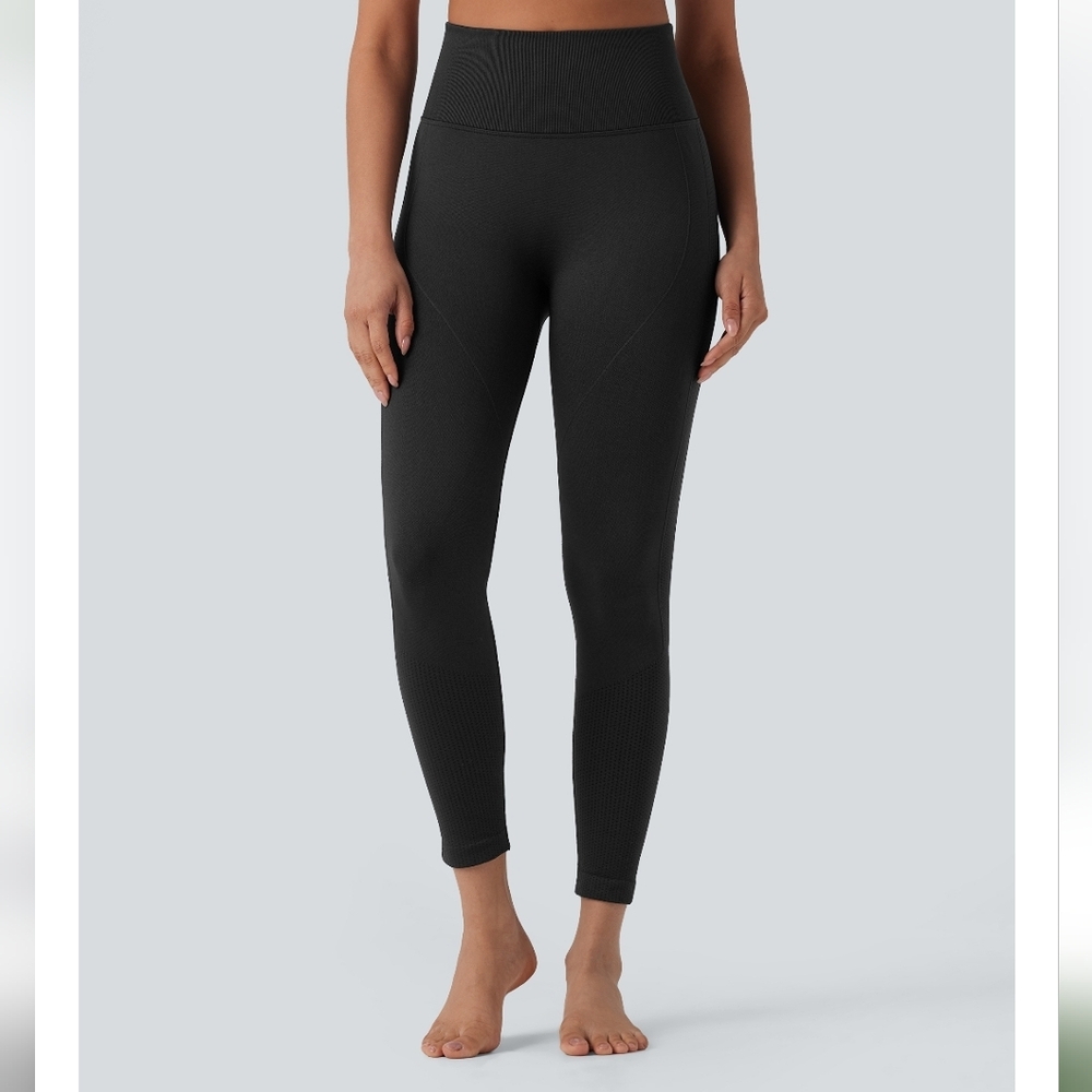 HALARA Butt Lifting Black Leggings